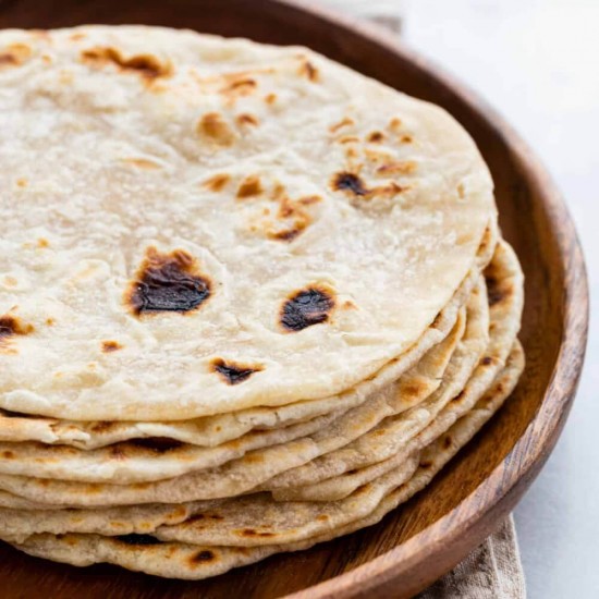 Faina Alba Hajdu, 1kg, 10Buc/Bax, Faina, Faina Hajdu, Faina Superioara, Faina Alba Superioara, Faina Hajdu Superioara, Faina Alba de Grau, Faina Alba pentru Gatit, Faina 1 Kg, Faina pentru Gatit, Faina pentru Copt