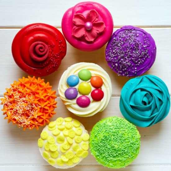 Colorant Alimentar Albastru Dr. Oetker, 10 g, Coloranti Gel pentru Dulciuri, Coloranti Alimentari Dr. Oetker pentru Prajituri, Colorant Alimentar Albastru pentru Glazuri si Aluaturi, Colorant Alimentar Albastru pentru Creme si Glazuri