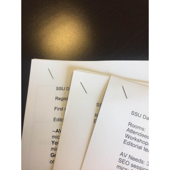 Decapsator Deli E0232, Plastic/Metal, Albastru, Decapsator Hartie, Decapsator Capse, Decapsatoare Capse, Decapsatoare Documente, Decapsator Documente, Decapsator Birou, Decapsator pentru Capse, Decapsatoare pentru Hartie, Decapsatoare cu Gheare
