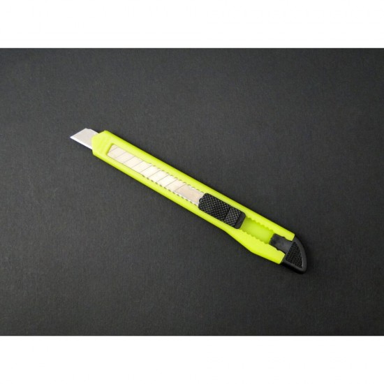 Set 24 Cuttere Mici Ecada, Lama 9 mm, Verde/Negru, Plastic/Metal, Cutter Mic, Mini Cutter, Cutter, Cutter Mini, Cutter Carton, Cutter Hartie, Set Cuttere, Set Cuttere Hartie