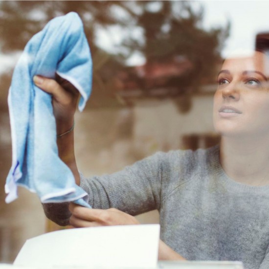 Solutie Curatare Geamuri Assist Trend, 1L, Detergent de Geamuri, Detergent pentru Geamuri, Detergent Lichid Geamuri si Ferestre, Solutie Curatare Geamuri, Solutie Lichida pentru Ferestre, Solutii Curatare pentru Sticla