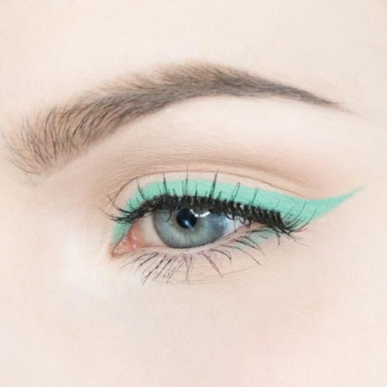 Creion de Ochi MISS SPORTY, 300 Holo Green, 1.2 g, Creion pentru Ochi, Creion Contur Ochi, Eyeliner, Creion Verde pentru Ochi, Creion pentru Conturarea Ochilor, Creion Verde pentru Contur Ochi, Creion de Ochi Verde Pastel