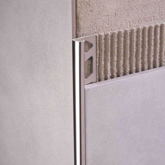 Profil Aluminiu Colt Exterior, 10mm x 2.5m, Argintiu, Model TRA100/00, Profil pentru Colt Exterior, Profil Colturi, Profil Colturi Exterioare, Profil Protectie Colturi, Profil Aluminiu Colt Exterior, Profil Protectia Colturilor, Profile Colturi Exterioare