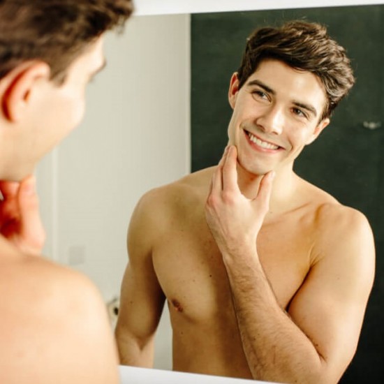 Aparat de Ras Clasic cu 5 Lame de Rezerva Wilkinson, Aparat de Ras Clasic, Aparat de Ras cu Rezerva, Aparat de Ras cu Rezerve, Aparat de Ras cu Lame, Aparat de Ras Profesional, Aparat de Ras pentru Barbati