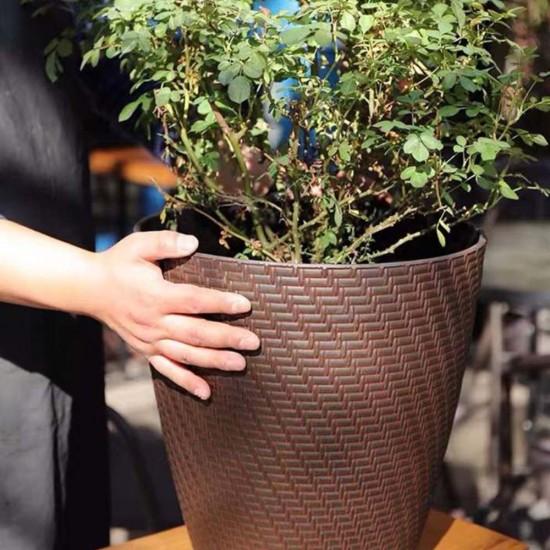 Ghiveci pentru Flori din Plastic, Include Tavita, 2,75 L, Culoare Maro